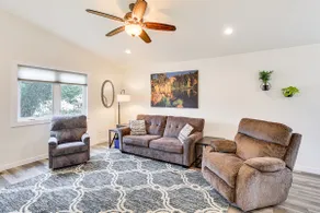 Newly Built Rapid City Retreat ~ 1 Mi to Dtwn - Image 4