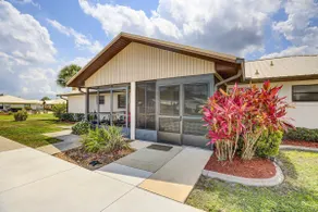 Screened Patio & Grill at Sebring Resort Community - Image 3