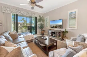 Fabulous Resort - Pool Views from Oversized Lanai - Image 2