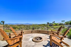 Spa, Putting Green! Family Haven in Fountain Hills - Image 2