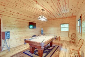 Fire Pit + Mtn Views: 4-Season Burnsville Escape - Image 5