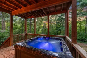 Highland Hideaway in the BR Mountains w/ Hot Tub - Image 2