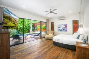 Belle Escapes 58 Ocean Dr Luxury Home Palm Cove - Image 5