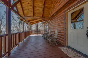 Spacious Mountain Retreat 4BR Game Room - Image 4