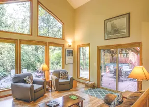 On the River, Fireplace, Hot Tub. Dogs Welcome - Image 4