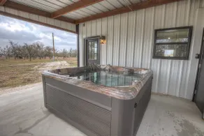 Hill Country-Fire Pit & Hot Tub! - Image 3