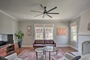 Historic Home w/ Yard Near St Mary's Strip! - Image 5