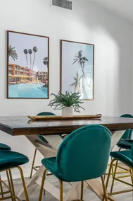 Luxury Poolside Retreat in Palm Springs - Image 4