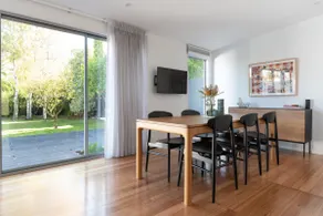 Villa Gwen: Character Home Moments from the City - Image 4