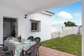 Chalet Casa Playamar nahe am Strand mit Garten, Pool und WLAN - Image 5