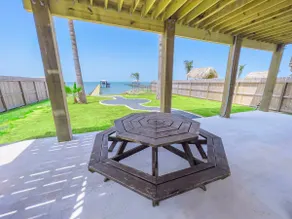 Waterfront Bay Views | Beautiful Private Pier - Image 4