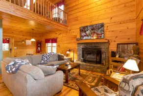 Rustic Cabin With Mountain Views - Image 2