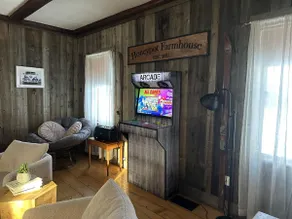 Luxe, Family-Focused, Green Mountain Getaway in VT - Image 2