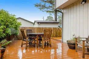 Spacious 3 Bedroom Beach House with 2 Fireplaces. - Image 2