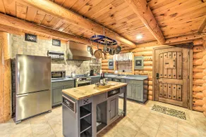 Spacious Cabin w/ Decks Near Saratoga Springs - Image 3