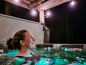 Dual Cabins-Hot Tub, 3 Kings, 2 Kitchens - Image 3