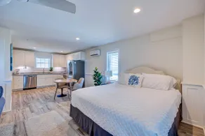 Saltwater Suites, 108 King 1st Floor - Image 2