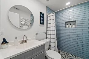 Entire Duplex - WALK TO BEACH - Image 4