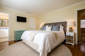 Pleasure Point Getaway with hot tub, dog friendly! - Image 2