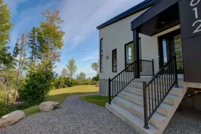 O Vitre Spa - Relax with St-Lawrence Views - Image 4