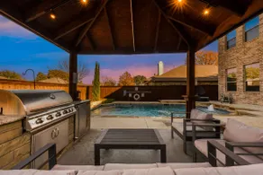 Valley Vista Luxury Retreat w Pool Cinema Games - Image 2