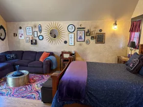 Mystic’s Cottage • Queen Cabin • Soaking Tub • Wi-Fi • AC - Image 3