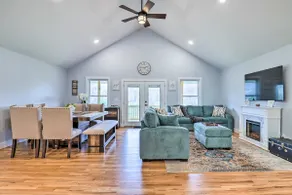 Waynesville Smart Cabin w/ Hot Tub & Views! - Image 3