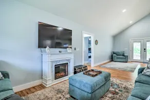 Waynesville Smart Cabin w/ Hot Tub & Views! - Image 5