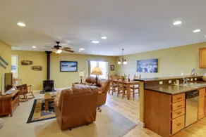 Bozeman Condo w/ Grill ~ 2 Mi to Hot Springs! - Image 4