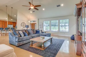 Dock & Game Room: Alvarado Lake Getaway! - Image 3