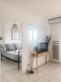 Les Arômes Residence with Pool & Parking Grasse - Image 4