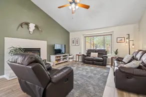 Mtn Views- Spacious Retreat w/Heated Pool & Spa - Image 5