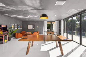 Miami Retreat w/ Sunset Rooftop, Pool & Game Room - Image 3
