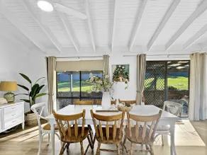 Pet-friendly Private Retreat with Large Backyard - Image 4