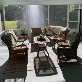 Updated cottage, screened patio, Super Clean WIFI - Image 2