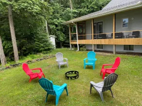 Newly renovated 5 bedroom lakefront cottage - Image 3
