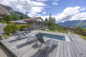 Exquisite Ubac Apartment with Swimming Pool, Offer - Image 2