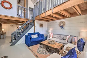 'The Chalet on Sinclair' w/ Private Dock & Kayaks! - Image 5