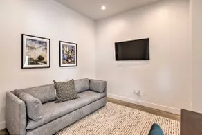 Modern-chic Provo Townhome 1 Mi to BYU Campus - Image 4