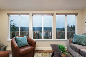 New listing! Gorgeous remodeled lake view home - Image 4
