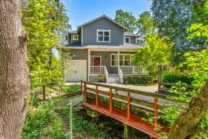 Creekside Cottage ~ Gorgeous cottage just 3 blocks from the Historic Sonoma Plaz - Image 3