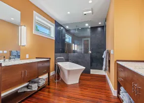 Hyde Park Villa w/ Saltwater Pool + Fire Place! - Image 5