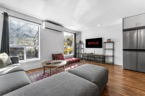 Amazing Fully Renovated Apartment on Queen St. - Image 3