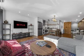 Amazing Fully Renovated Apartment on Queen St. - Image 2