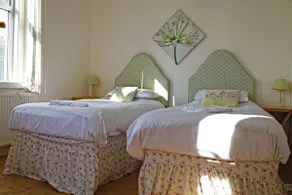 West Lodge - Image 5