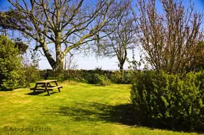 West Lodge - Image 4