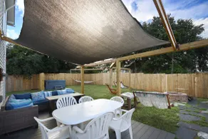 5 Bdrm, Hot Tub, Short Walk to Beach - Image 5