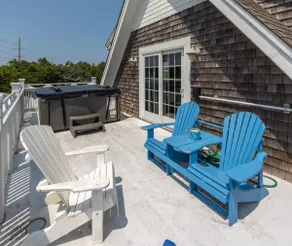 Cozy  Beach House 4BR, Hot tub, Pets OK - Image 2