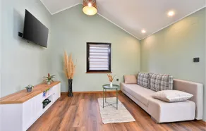 Nice Home In Vrhi Pregradski With Sauna - Image 2