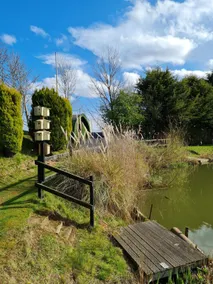 Wren Glamping Pod -Alquiler-Panorámico-Communal washrooms-Vista al Lago - Image 2